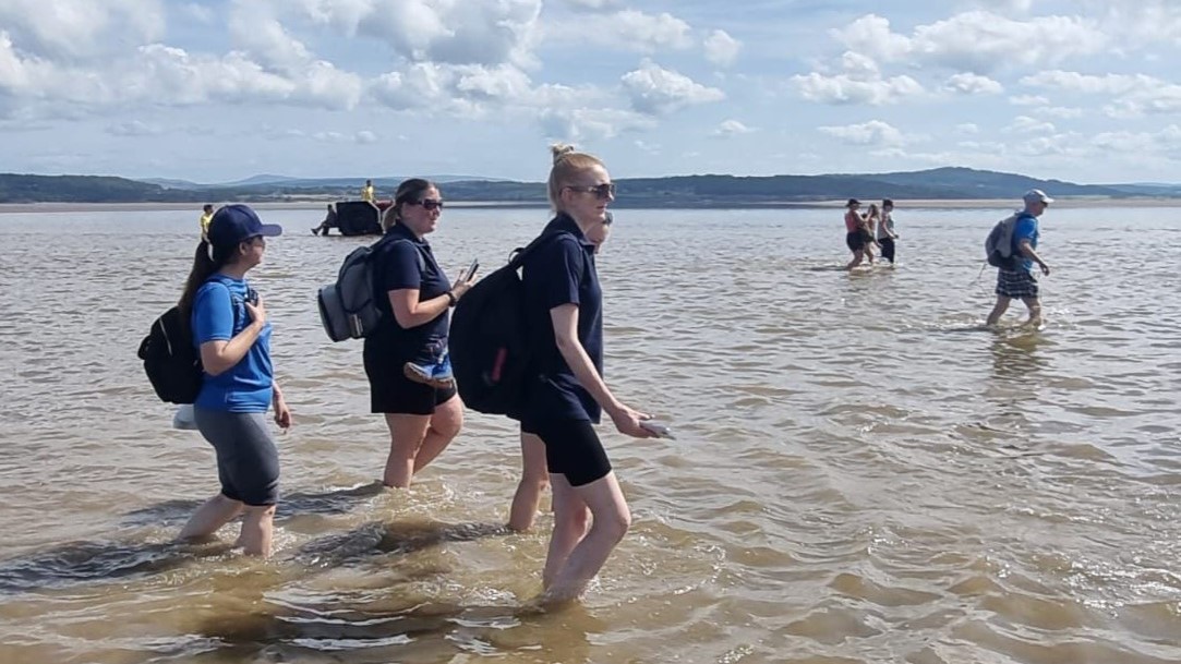Cross Bay Walk Alyson-Ritika-Jana-in-water