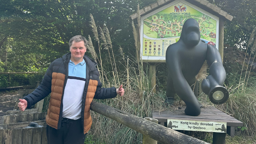 Sensory - Matthew at Monkey World Sensory - Matthew at Monkey World